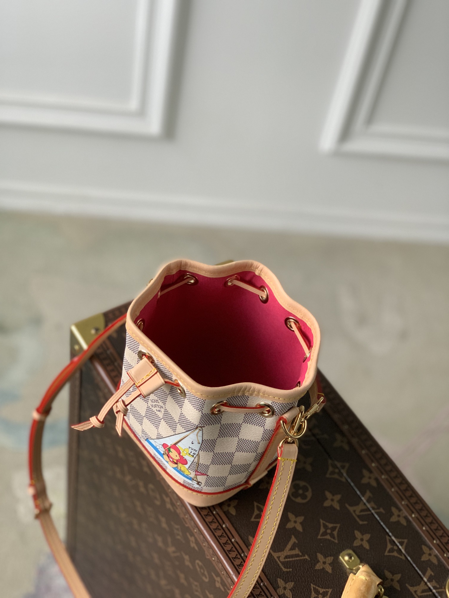 LV Bucket Bags